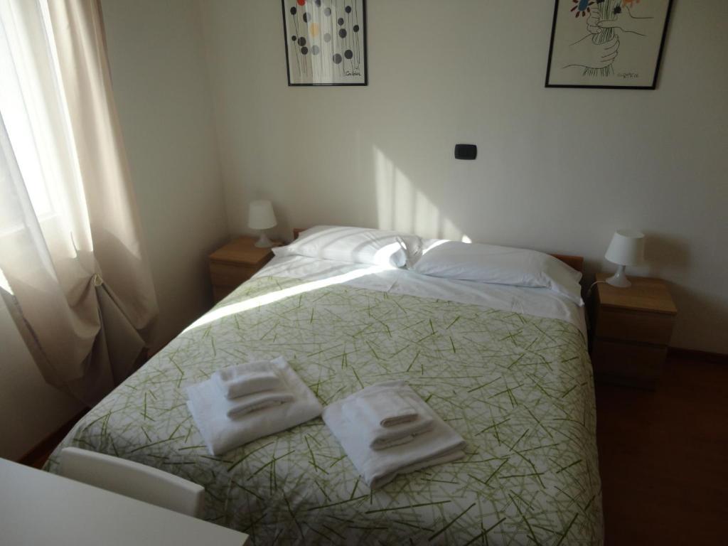 Alloggio Cavour Ferrara Zimmer foto